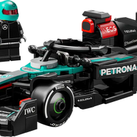 Mercedes-AMG F1 W15 racewagen77244