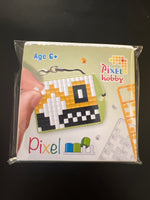
              Pixel sleutelhangers
            