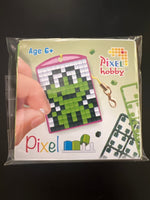 
              Pixel sleutelhanger
            