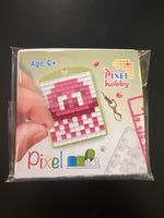 
              Pixel sleutelhanger
            