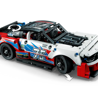 Lego NASCAR® Next Gen Chevrolet Camaro ZL1 42153
