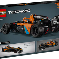 LEGO NEOM McLaren Formula E racewagen 42169