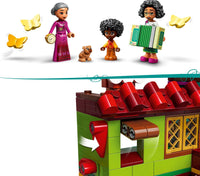 
              LEGO Disney - Encanto Familyhouse 43202
            